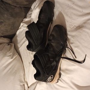 Rawlings cleats